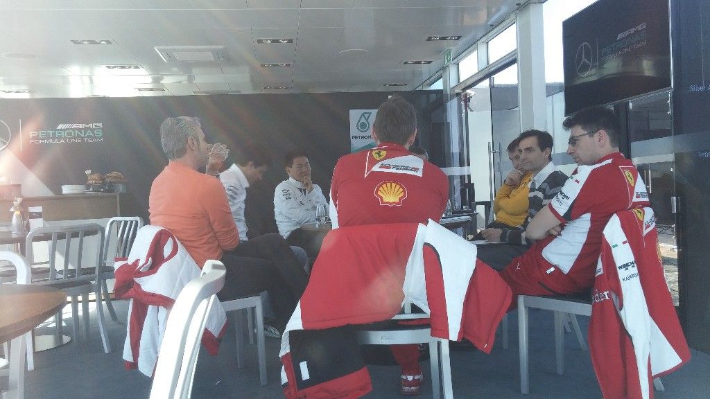 Reunión para el futuro de la F1 en el paddock de Montmeló