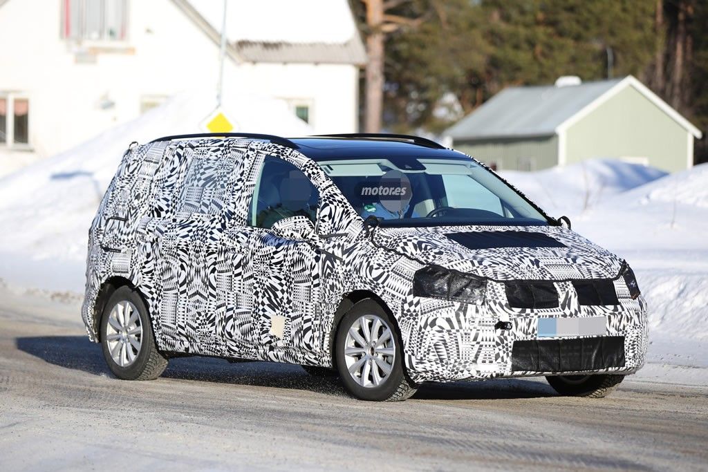 Volkswagen Touran 2015, últimas pruebas antes de su presentación