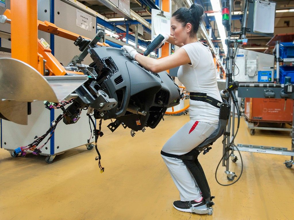 Audi cuida a sus empleados con Chairless