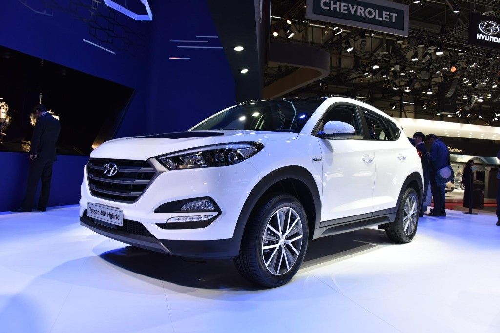 Hyundai Tucson 2015, con dos híbridos diferentes en Ginebra