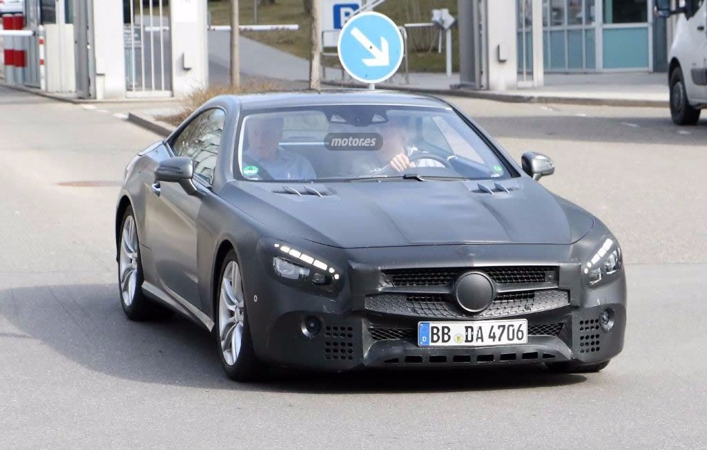 Mercedes SL, empezamos a ver su nueva imagen