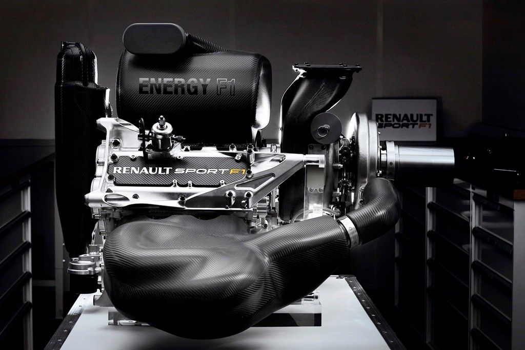 Renault F1: "Hemos aumentado un 5% el rendimiento y un 25% la potencia de 2014"