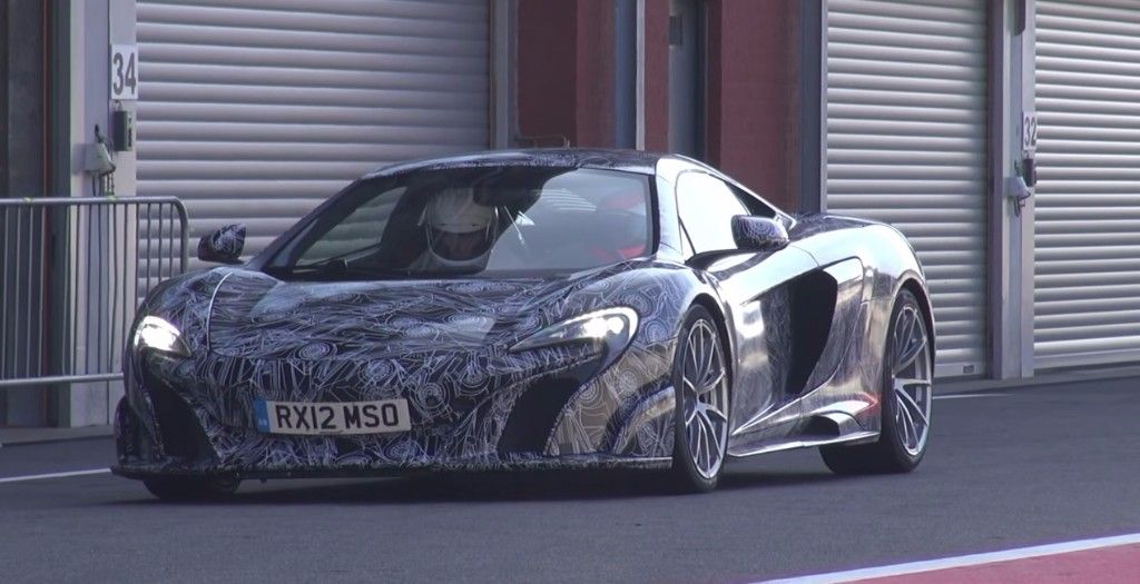El McLaren 675LT de pruebas en el circuito de Spa Francorchamps