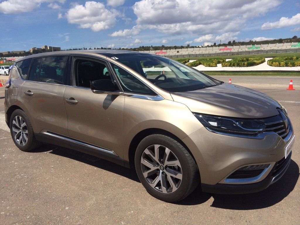 El Renault Espace 2015 inicia su comercialización en España