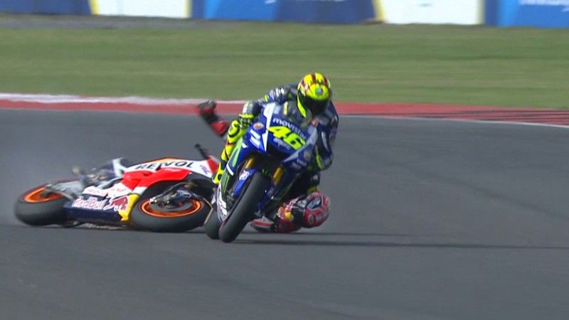 Valentino Rossi gana el GP de Argentina tras la caída de Marc Márquez