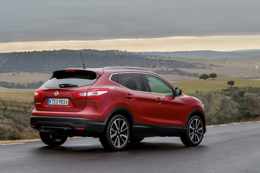 Suecia - Marzo 2015: El Nissan Qashqai sube como la espuma