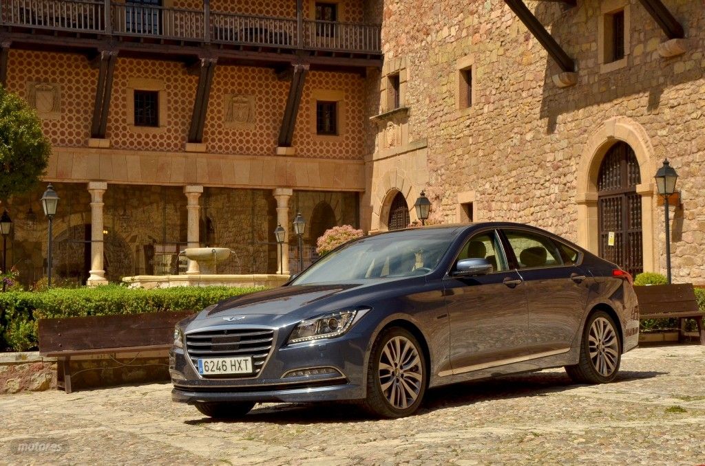 Prueba Hyundai Genesis: Gama, equipamiento y precio (parte I)