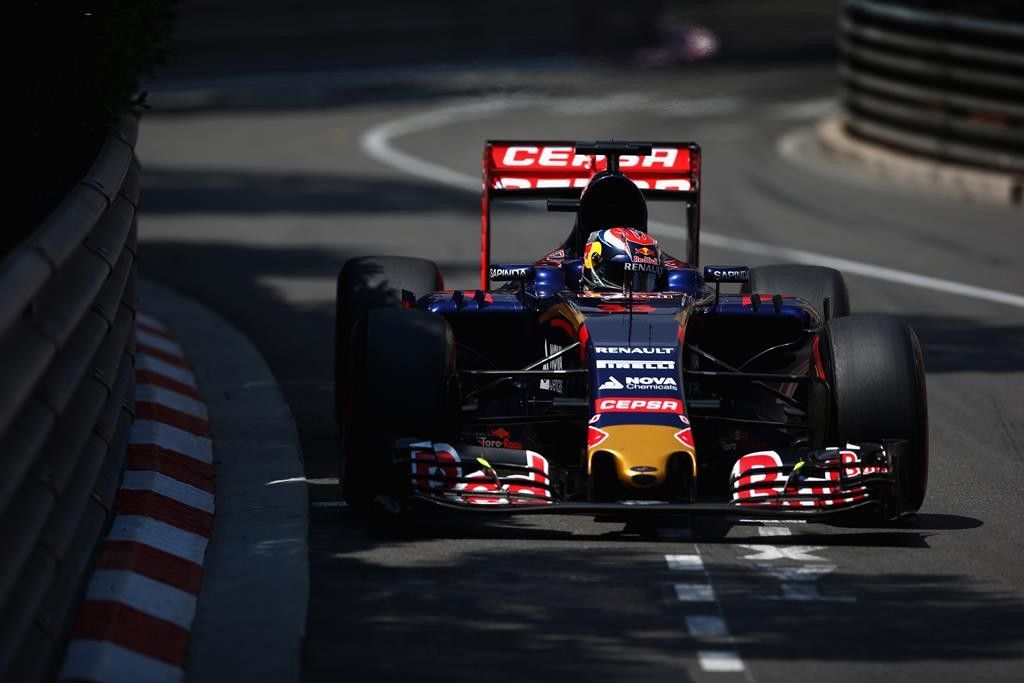 Verstappen, sancionado con cinco puestos en Canadá por su accidente con Grosjean