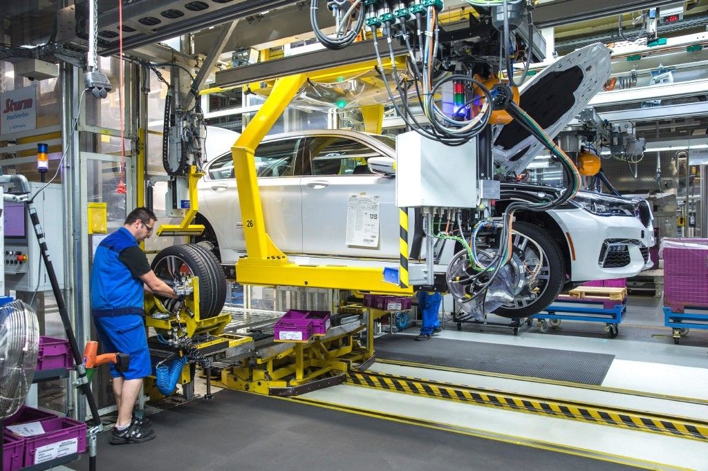 El BMW Serie 7 2016 inicia su producción en la planta de Dingolfing