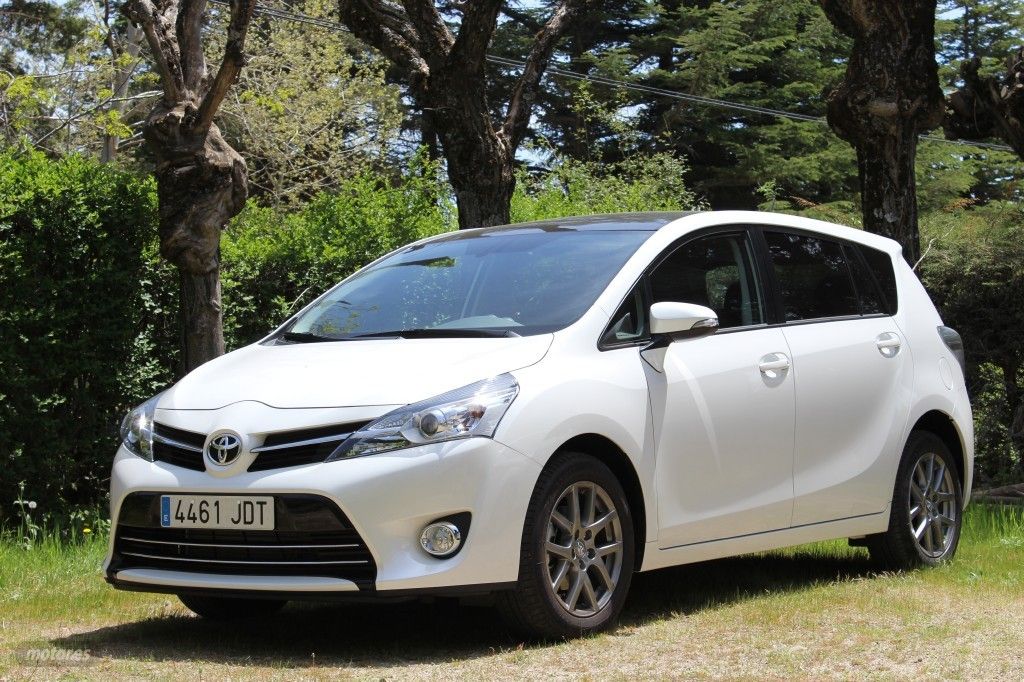 Toyota Verso 115D Advance 7 Plazas: Interior y exterior (II)