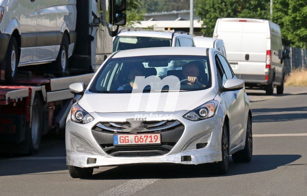 El Hyundai i30 N se deja ver por primera vez