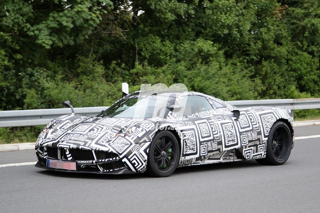 Pagani Huayra R (alias Nürburgring Edition) cazado en pruebas