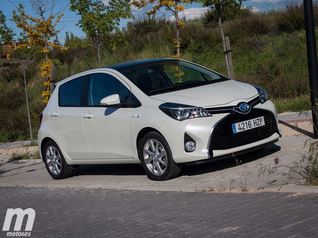 Prueba Toyota Yaris Hybrid (I): Gama, equipamientos y precios