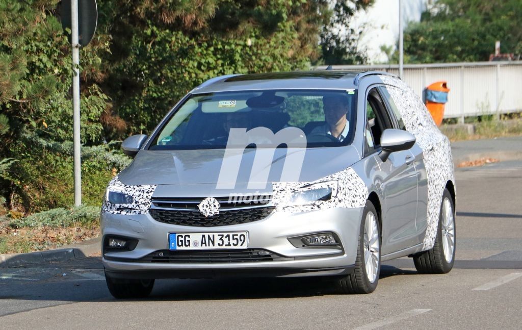 Opel Astra ST 2016, nuevas fotos espía