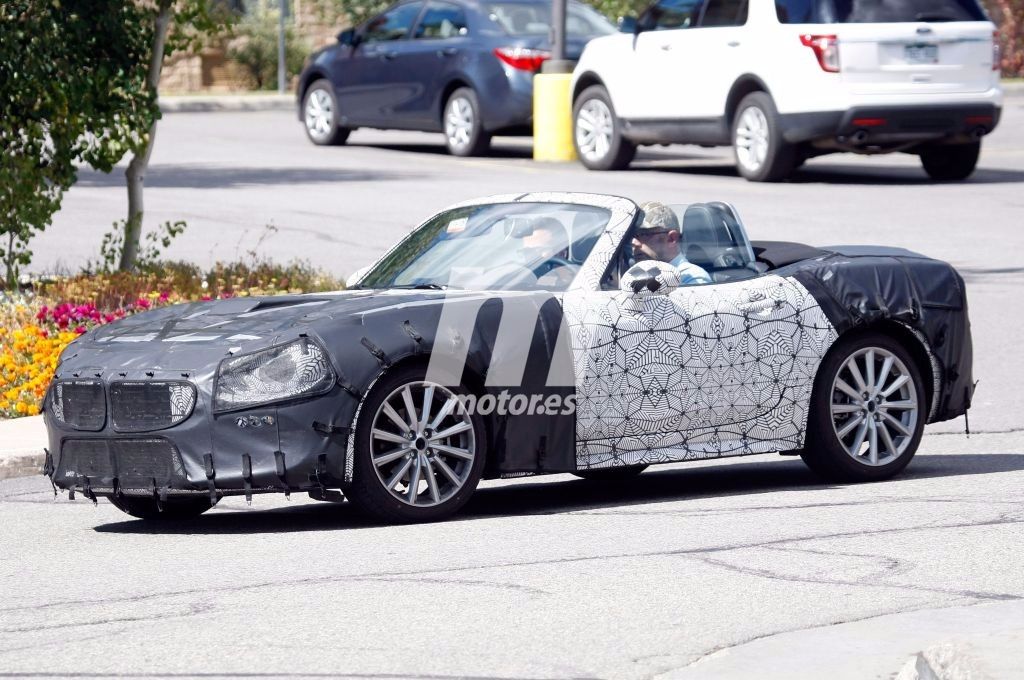 Fiat 124 Spider 2016, primeras imágenes al descubierto