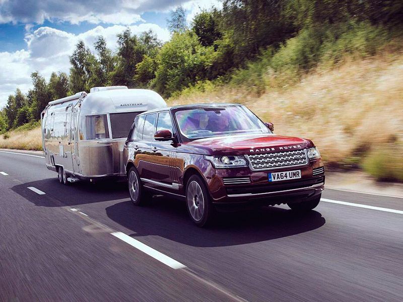 Land Rover nos enseña el remolque transparente