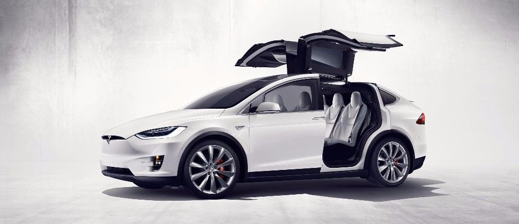 Todo sobre el Tesla Model X: Presentación y primeras entregas