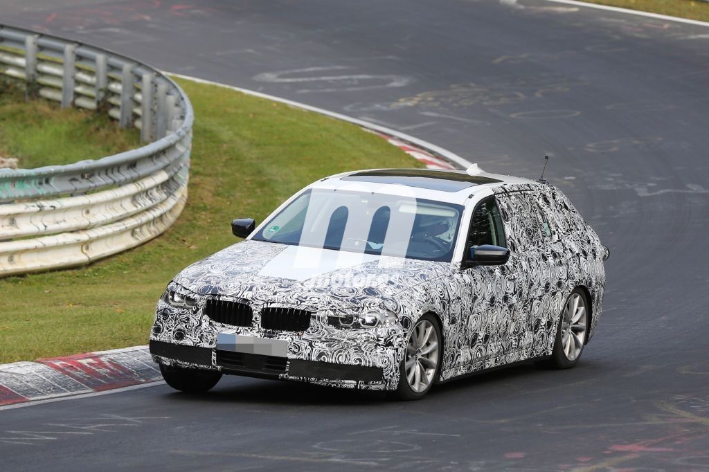 BMW Serie 5 Touring 2017, de pruebas en Nürburgring