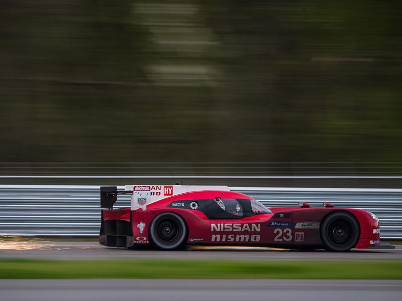 El fiasco del Nissan GT-R LM NISMO acaba con Darren Cox