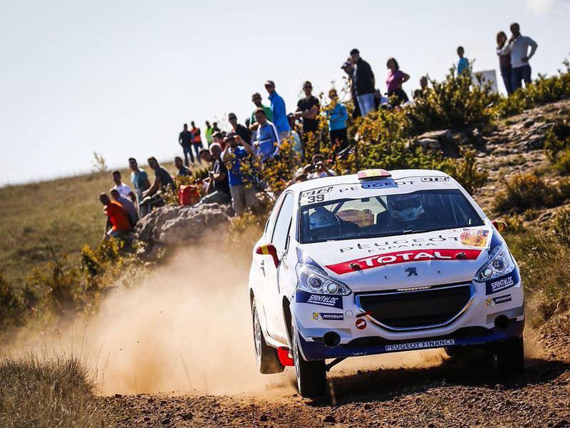 José Antonio Suárez se doctora en la 208 Rally Cup