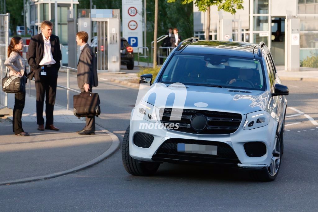 Mercedes Benz GLS 2016, cada vez más cerca de su presentación