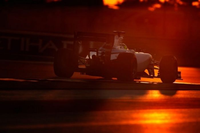 En directo la carrera del Gran Premio de Abu Dhabi de F1 2015