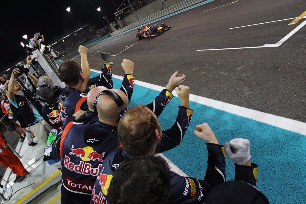 Memorias de Abu Dhabi 2012: del pit lane al título