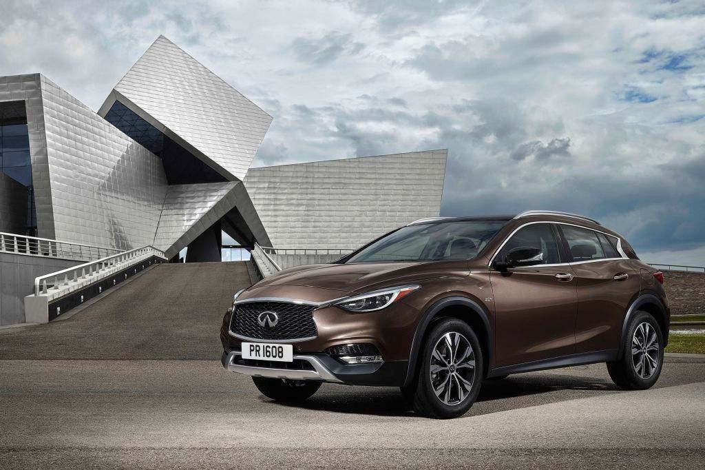 Infiniti QX30, el Q30 con cuatro centímetros más ya es oficial