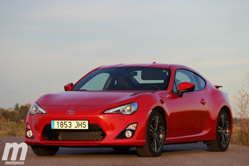 Prueba Toyota GT86. Introducción, precios y versiones (I)