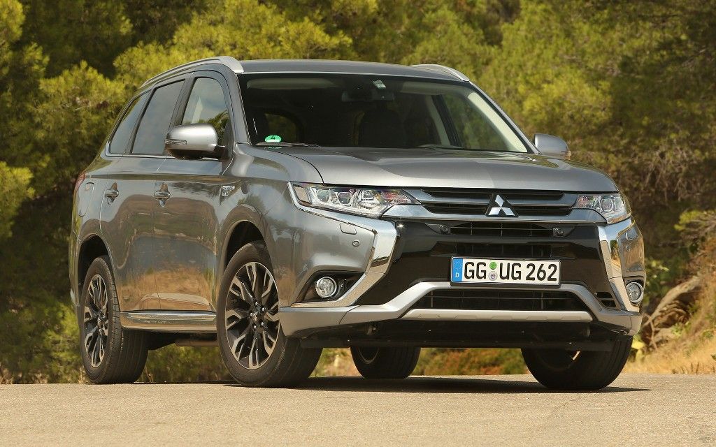 Noruega - Octubre 2015: El nuevo Mitsubishi Outlander da en el clavo