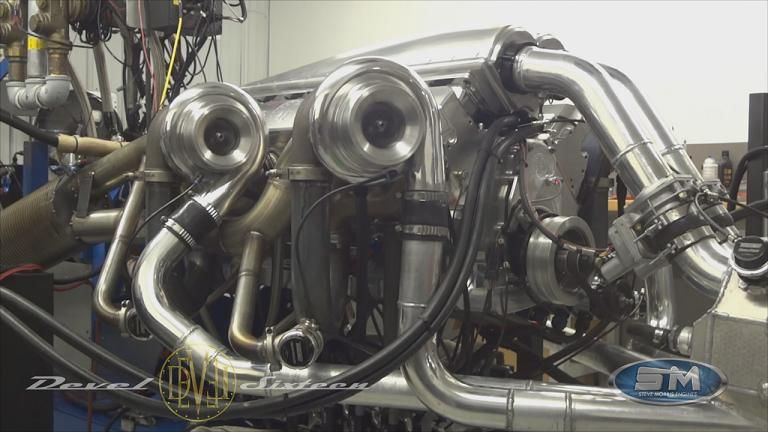 ¿Un motor V16 de 5.000 CV? Sólo el Devel Sixteen es capaz de montarlo 