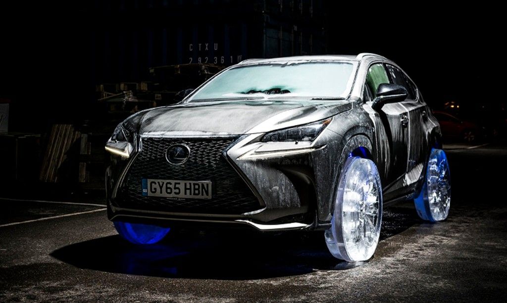 Este Lexus NX circula con unas ruedas ¡fabricadas con hielo!