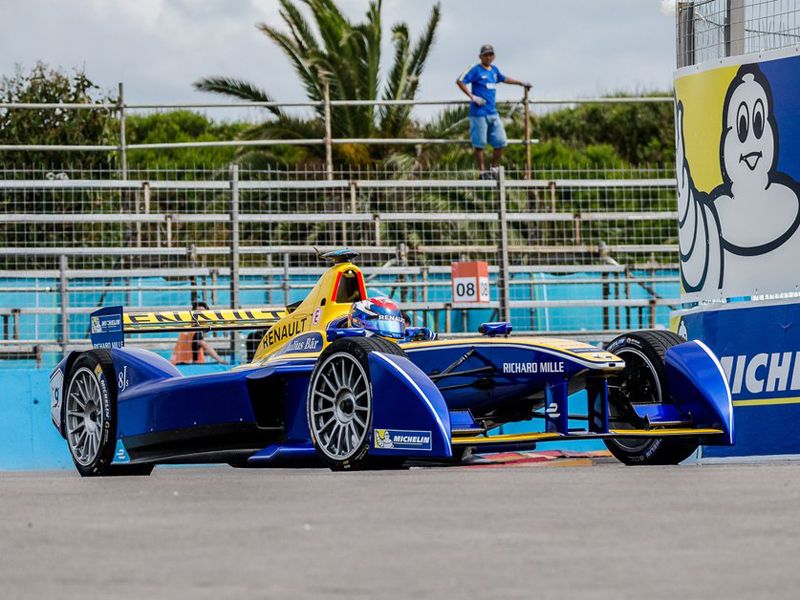 Sébastien Buemi vence en el ePrix de Punta del Este