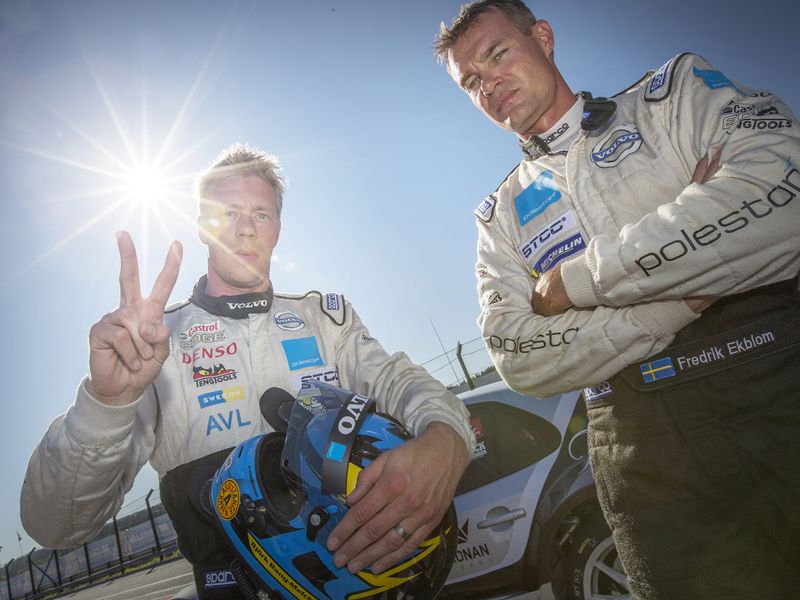 Thed Björk y Fredrik Eklom pilotos de Volvo en el WTCC