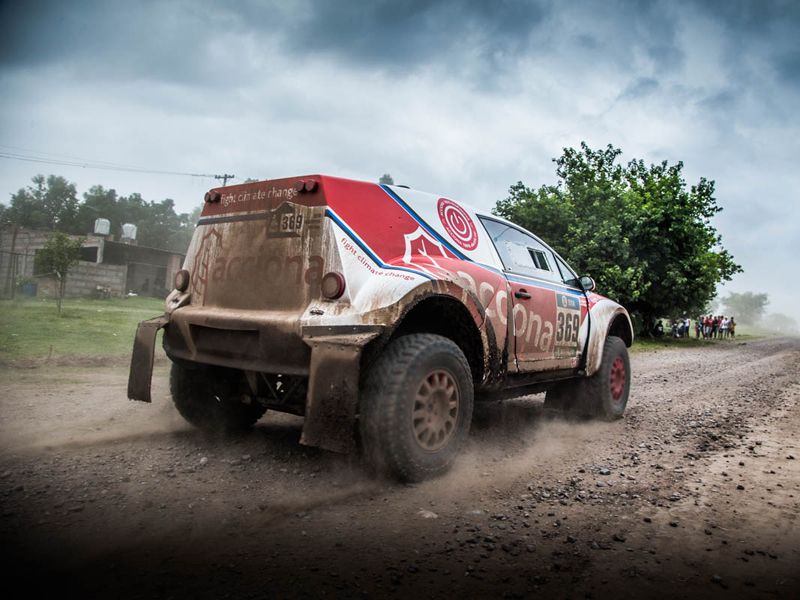 Dakar 2016, etapa 12: Chispazo en el Acciona 100% EcoPowered