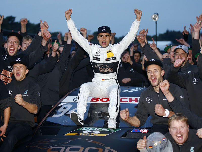 El DTM planea una carrera nocturna en Abu Dhabi