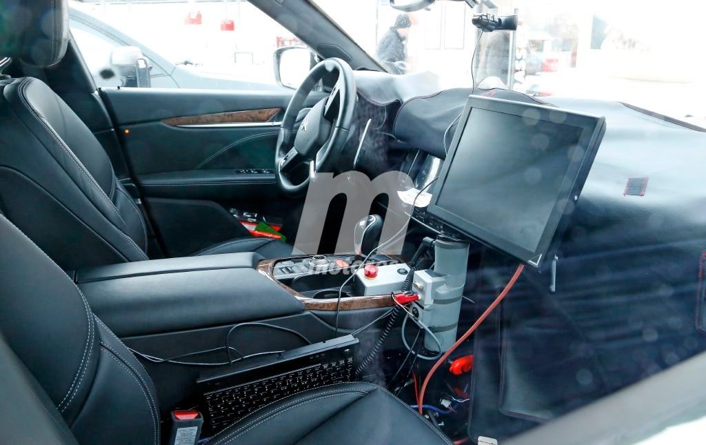 El Maserati Levante muestra su interior por primera vez