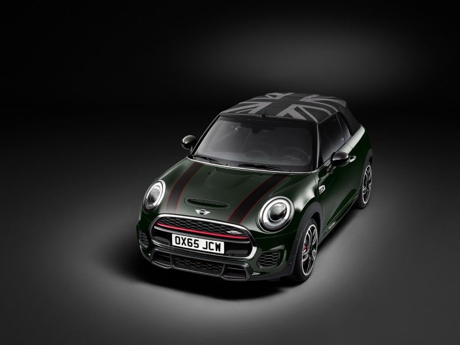 MINI John Cooper Works Cabrio 2016, más potencia con el techo retráctil