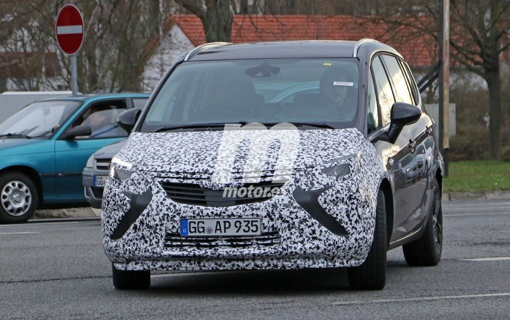 Cazado el facelift del Opel Zafira Tourer