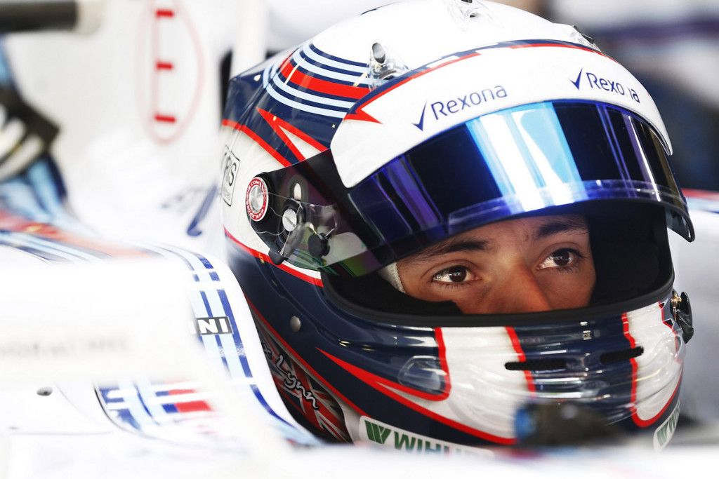 Alex Lynn sigue como piloto de desarrollo de Williams