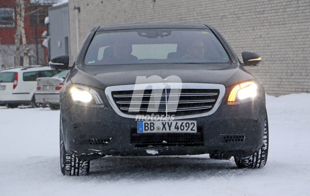 Primeras imágenes del interior del Mercedes Clase S 2017