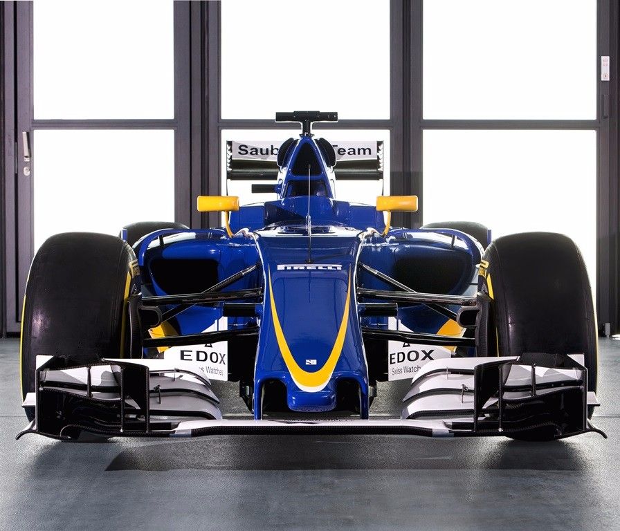 Sauber desvela su nuevo coche de 2016, el C35