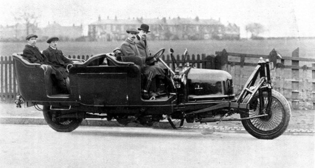 Schilovski Gyrocar, el primer coche con sólo dos ruedas