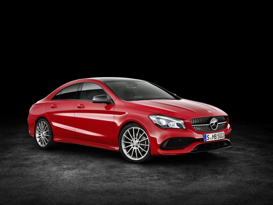 Mercedes CLA 2016, los cambios del Clase A a mayor escala