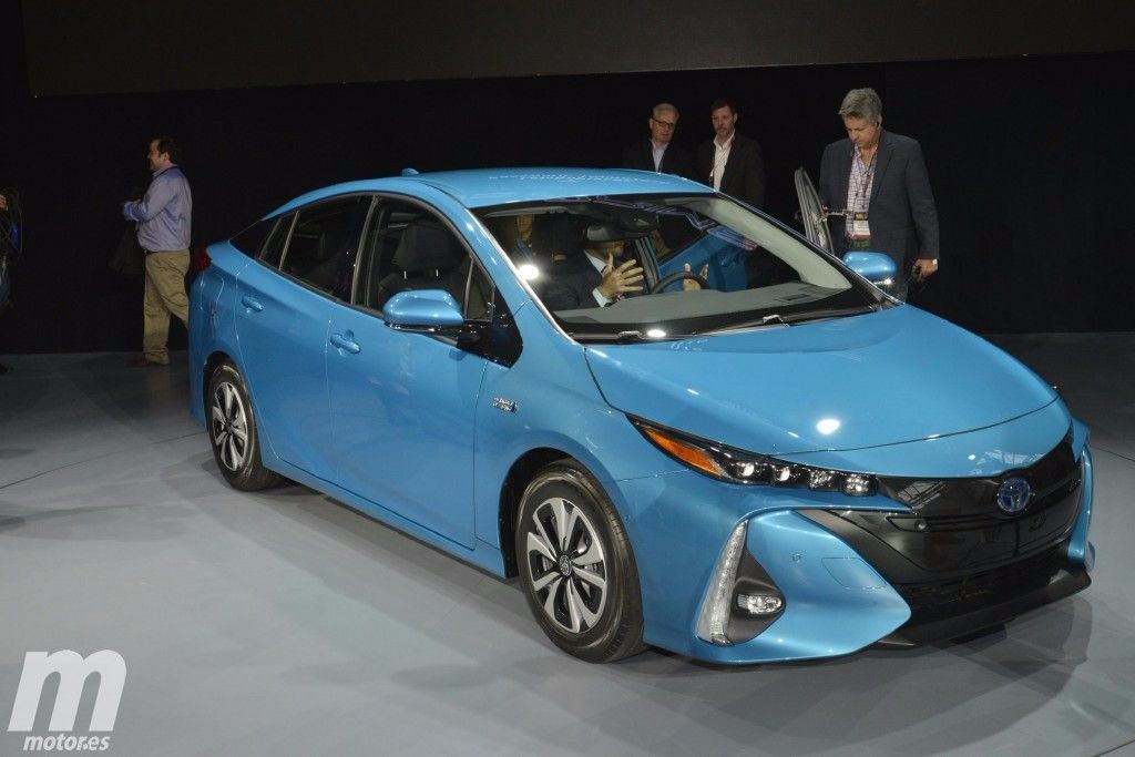 Toyota Prius Prime: el Prius híbrido enchufable se desvela en Nueva York