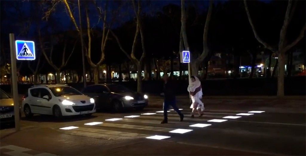 Pasos de peatones inteligentes, buscando mejorar la seguridad vial