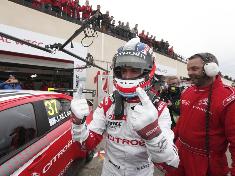 'Pechito' gana la carrera principal del WTCC en Francia