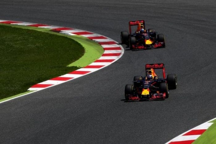 Alineaciones completas para los tests de Montmeló