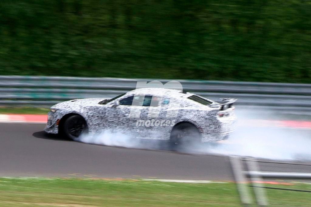 El Camaro Z28 2017 sufre un accidente en Nürburgring