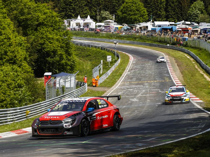 'Pechito' López es el rey y señor de Nürburgring